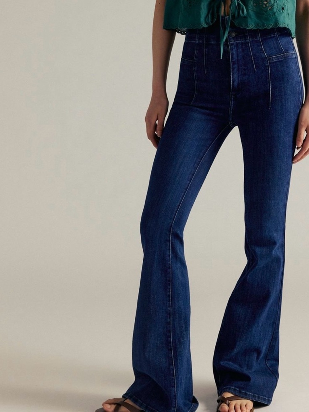 NWT Free People We The Free Jayde Flare Jeans- Night Sky - Picture 15 of 16